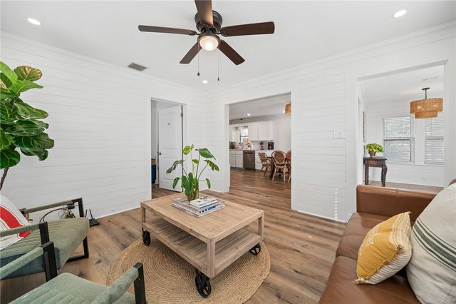 513 Moore, Portland, TX 78374