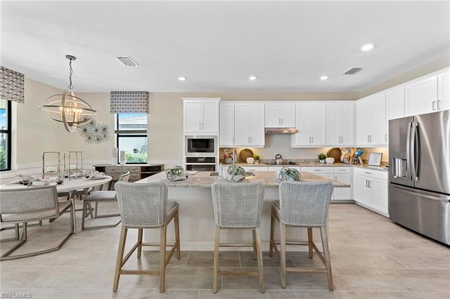 14351 Lagoon LN, Babcock Ranch, FL 33982