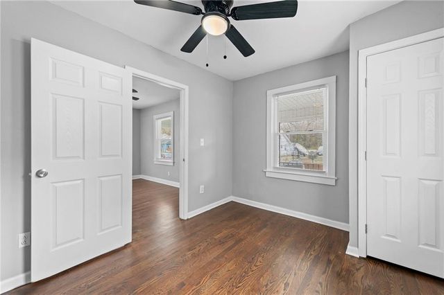 6042 Park Avenue, Kansas City, MO 64130