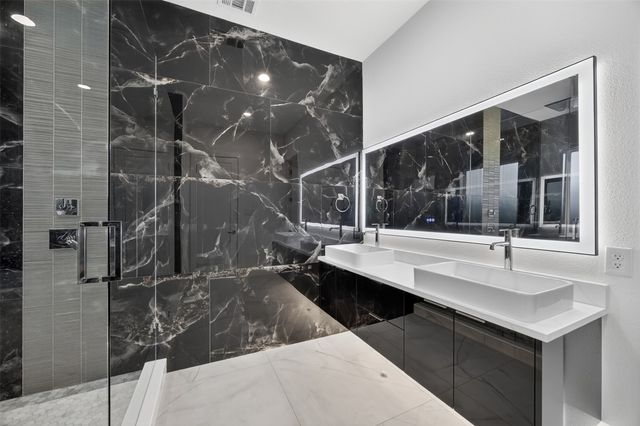 6829 Prosper Street, Dallas, TX 75209