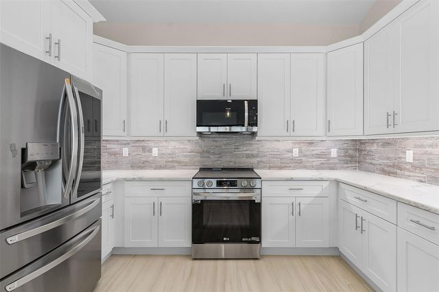 16309 CAYMAN LANE, Punta Gorda, FL 33955