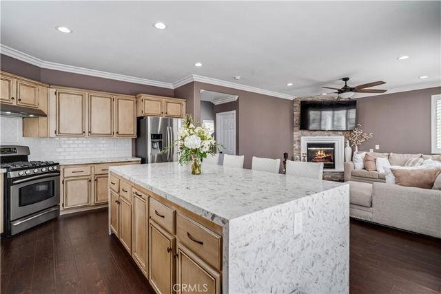 27648 Elk Ridge, Castaic, CA 91384