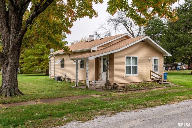 308 W FLORA Street, Valier, IL 62891