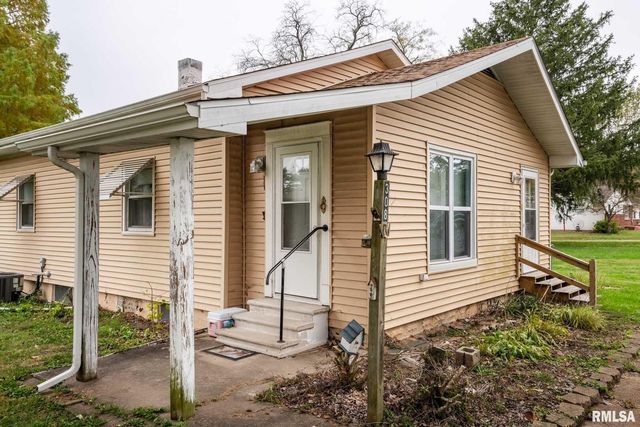 308 W FLORA Street, Valier, IL 62891