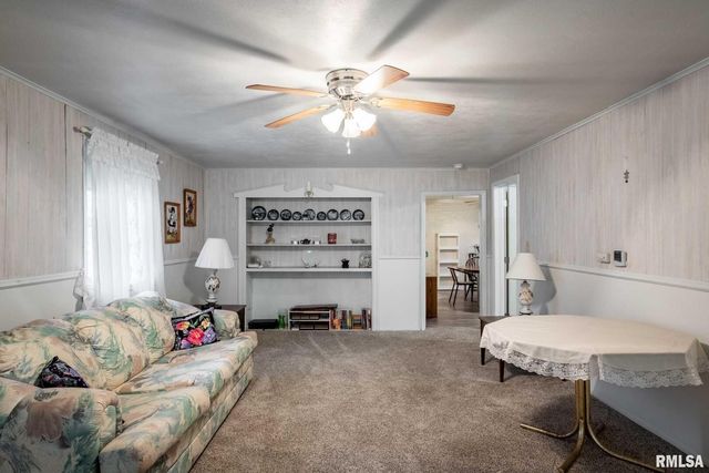 308 W FLORA Street, Valier, IL 62891