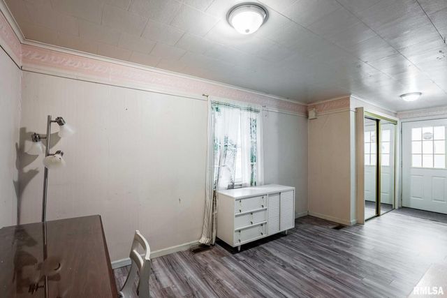 308 W FLORA Street, Valier, IL 62891