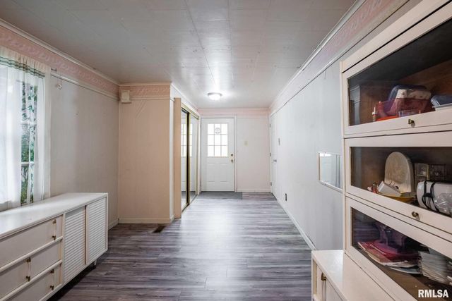 308 W FLORA Street, Valier, IL 62891