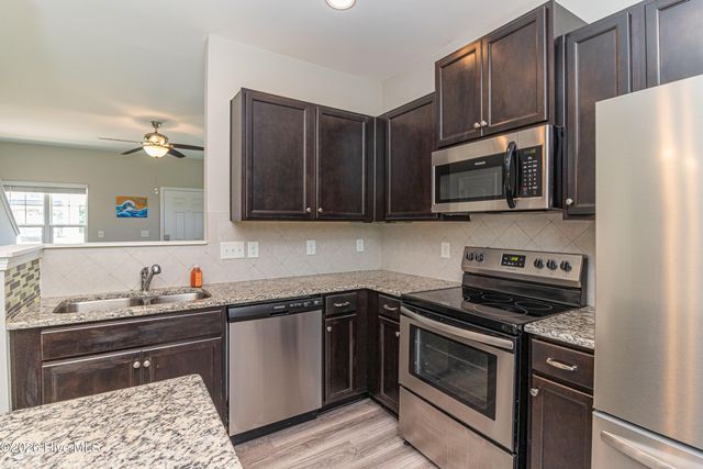 222 Timberline Oak Drive, Goldsboro, NC 27534