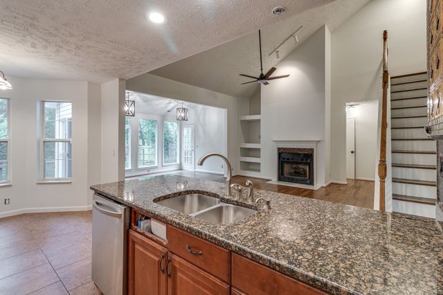 6140 Hampton Hall Way, Hermitage, TN 37076