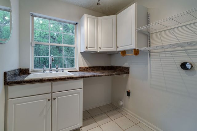 6140 Hampton Hall Way, Hermitage, TN 37076