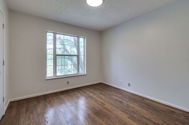 6140 Hampton Hall Way, Hermitage, TN 37076