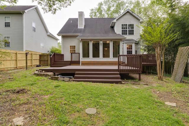 6140 Hampton Hall Way, Hermitage, TN 37076