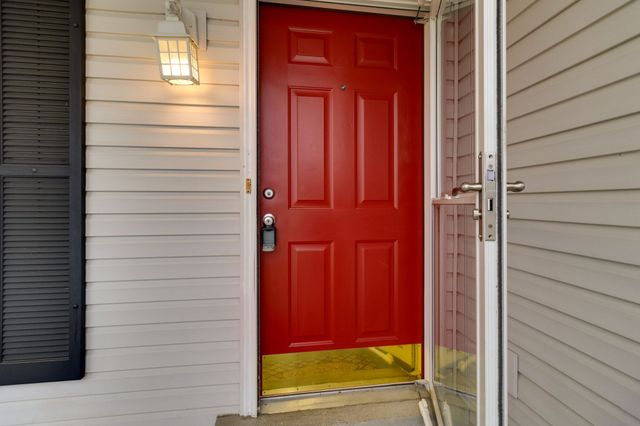 6140 Hampton Hall Way, Hermitage, TN 37076