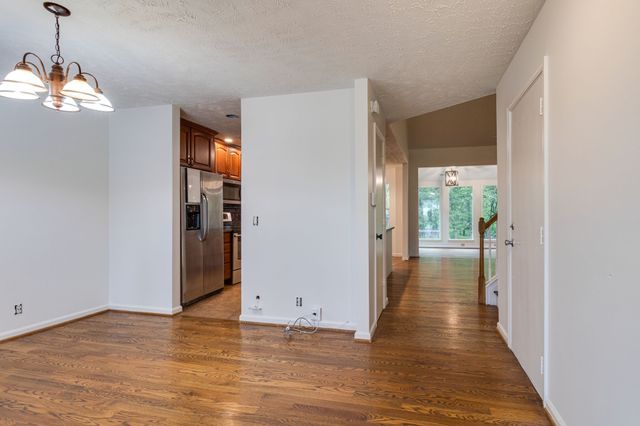 6140 Hampton Hall Way, Hermitage, TN 37076