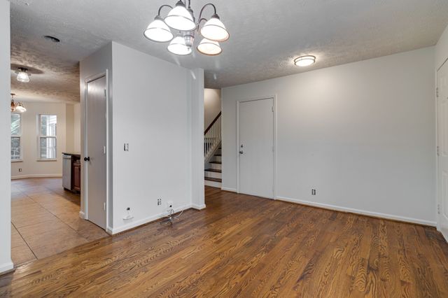 6140 Hampton Hall Way, Hermitage, TN 37076