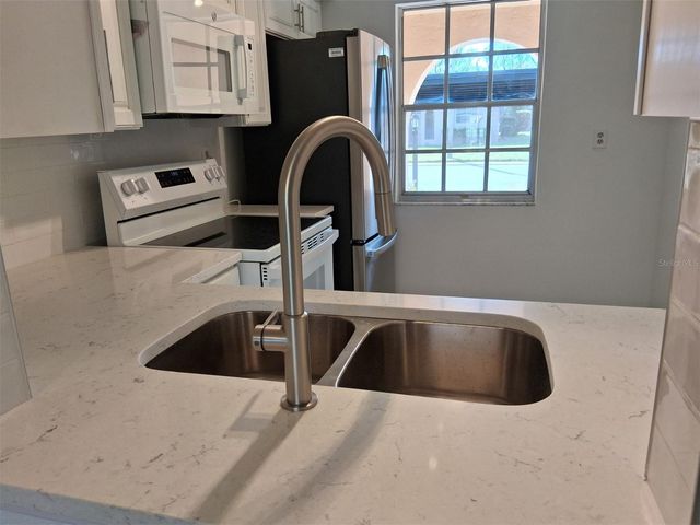 4326 SUMMERSUN DRIVE, New Port Richey, FL 34652