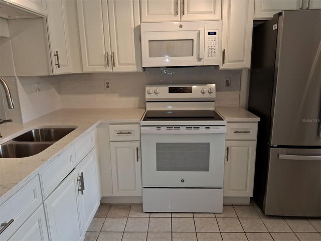 4326 SUMMERSUN DRIVE, New Port Richey, FL 34652