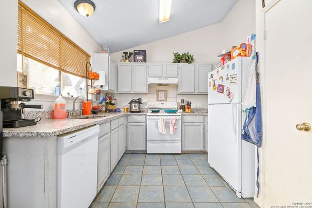 207 Cibolo Branch, Boerne, TX 78006