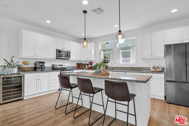 924 E 3rd Street, Santa Ana, CA 92701