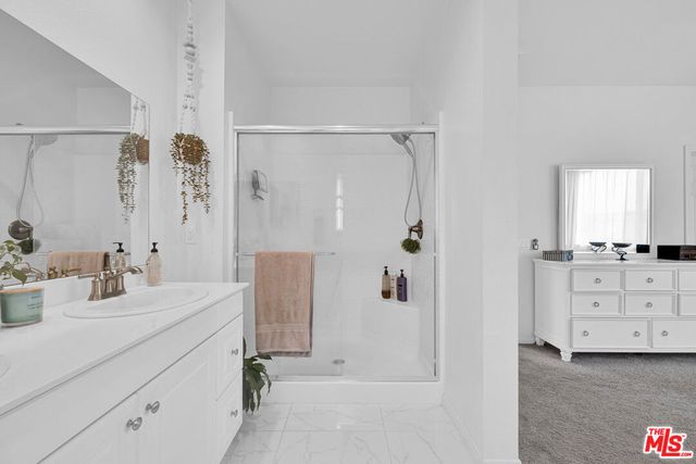 924 E 3rd Street, Santa Ana, CA 92701