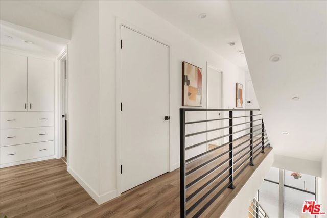 3961 Tilden Avenue 3, Culver City, CA 90232
