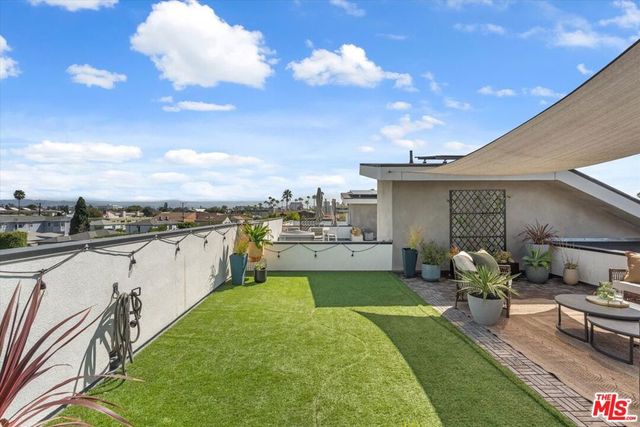 3961 Tilden Avenue 3, Culver City, CA 90232