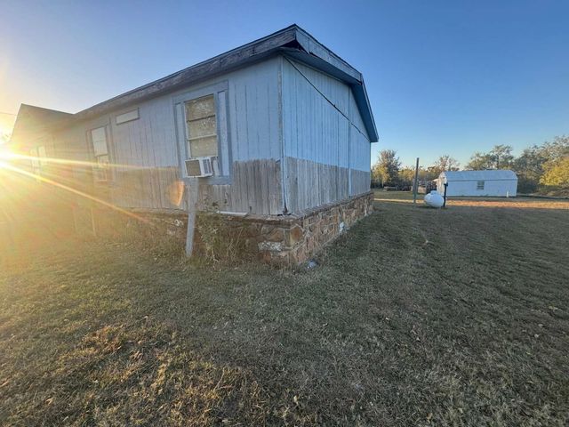 119 Theresa Drive, Graham, TX 76450