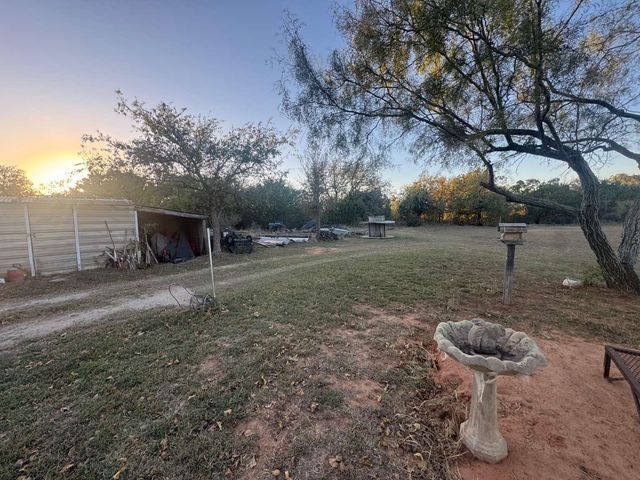 119 Theresa Drive, Graham, TX 76450