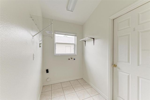 3213 45TH AVENUE E, Bradenton, FL 34203