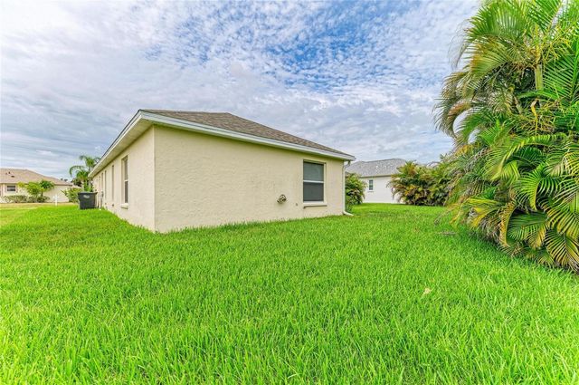 3213 45TH AVENUE E, Bradenton, FL 34203