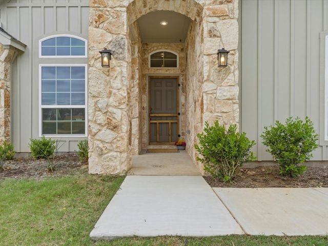 155 Rj Smith Drive, Boyd, TX 76023