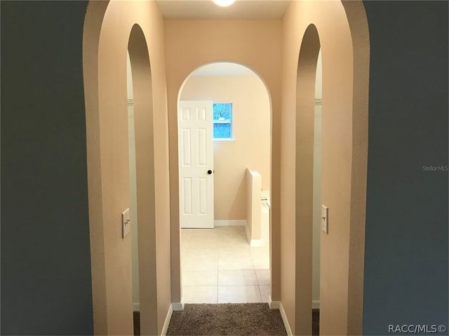 71 Corkwood Boulevard, Homosassa, FL 34446