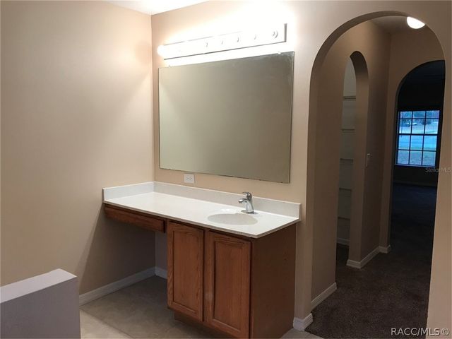 71 Corkwood Boulevard, Homosassa, FL 34446