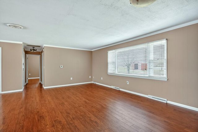 157 Spring Street, Forsyth, MO 65653