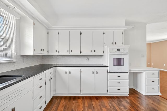 157 Spring Street, Forsyth, MO 65653