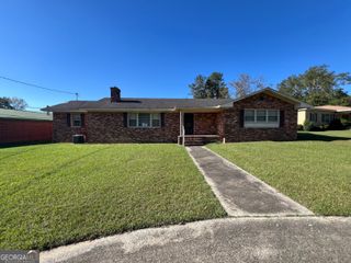 106 Country Club Road, Dublin, GA 31021