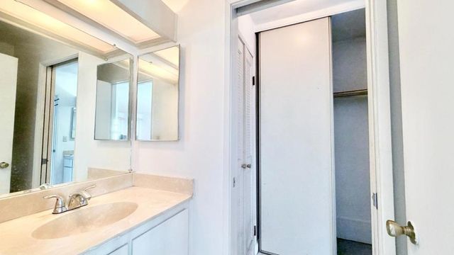 150 Checkers Drive, San Jose, CA 95116