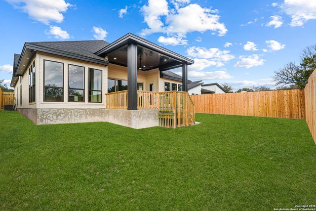 1416 Green Meadow, Spring Branch, TX 78070