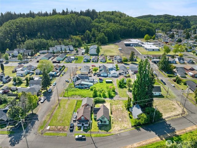 1109 River Street, Hoquiam, WA 98550