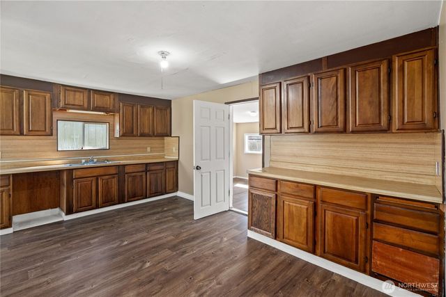 1109 River Street, Hoquiam, WA 98550