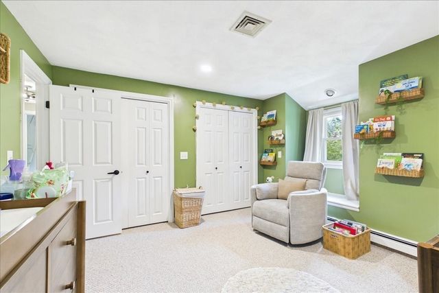 77 Briar Rd, Taunton, MA 02780