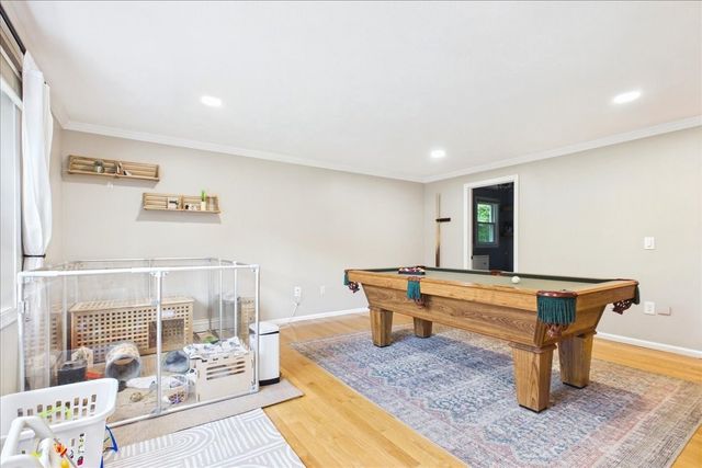 77 Briar Rd, Taunton, MA 02780