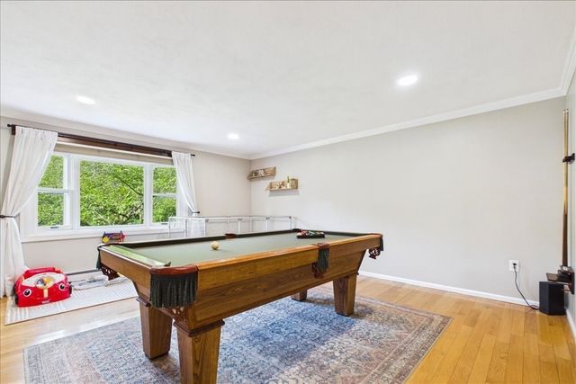 77 Briar Rd, Taunton, MA 02780
