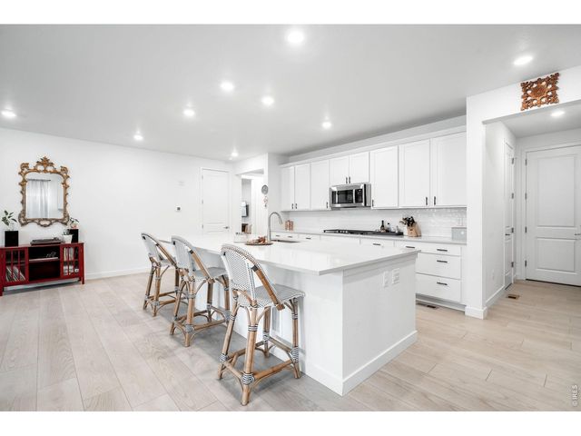 1928 Marlowe Cir E, Erie, CO 80516