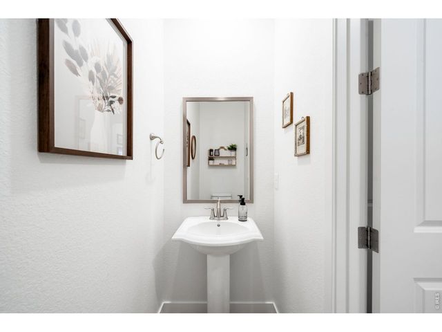 1928 Marlowe Cir E, Erie, CO 80516