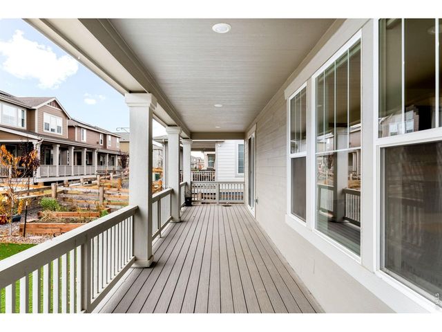 1928 Marlowe Cir E, Erie, CO 80516