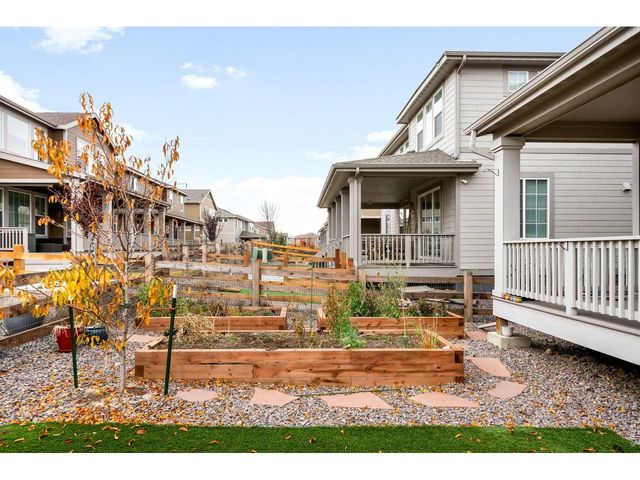 1928 Marlowe Cir E, Erie, CO 80516
