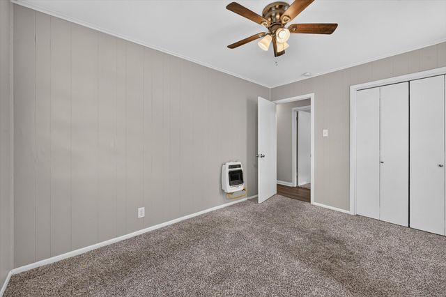 208 D Street, Whitesboro, TX 76273