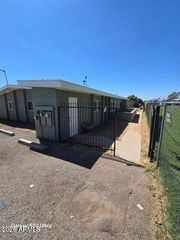 5946 W ROSE Lane, Glendale, AZ 85301