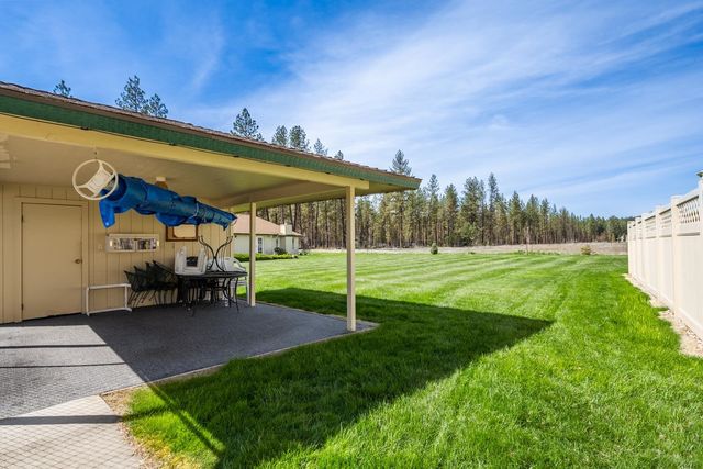 7506 W Johannsen Ln, Spokane, WA 99026